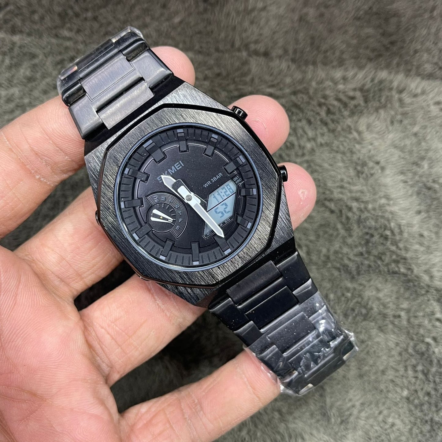 SKMEI WORLD TIME - GOOD QUALITY CHAIN - QUARTZ MOVEMENT -DUAL TIME MEN'S WATCH