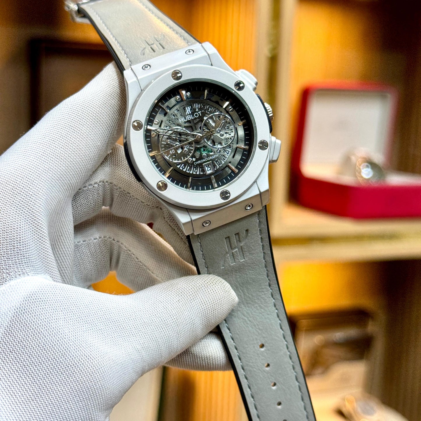 HUBLOT PREMIUM WATCH MEN'S WATCH – LIMITED STOCK | QUARTZ MOVEMENT | RUBBER STRAP | TOP QUALITY FINISHING - Jewelsoftime