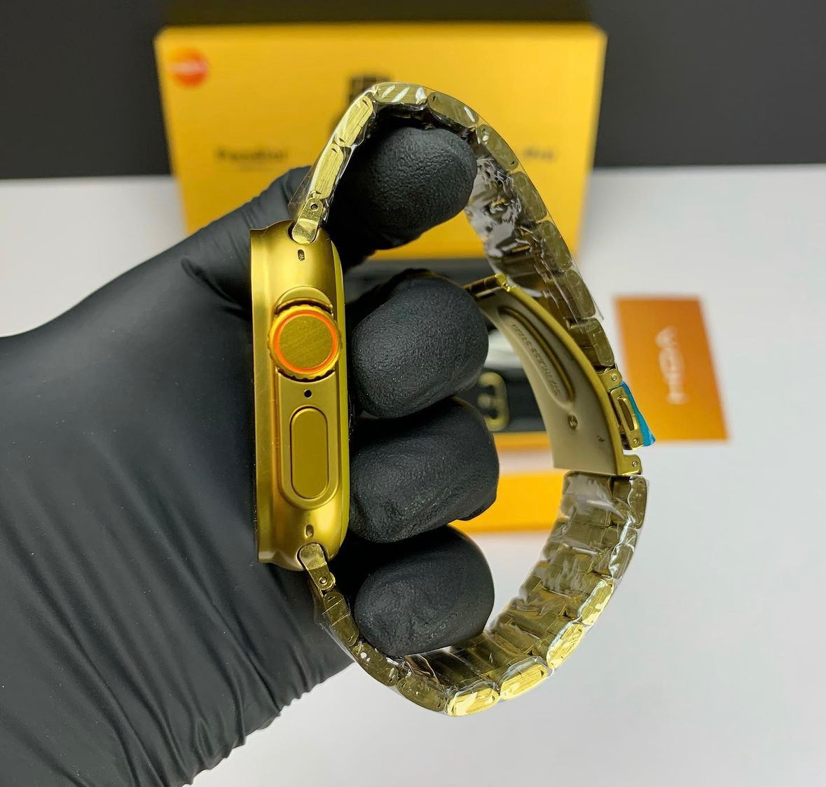 G9 Ultra Pro SmartWatch – Special Gold Edition