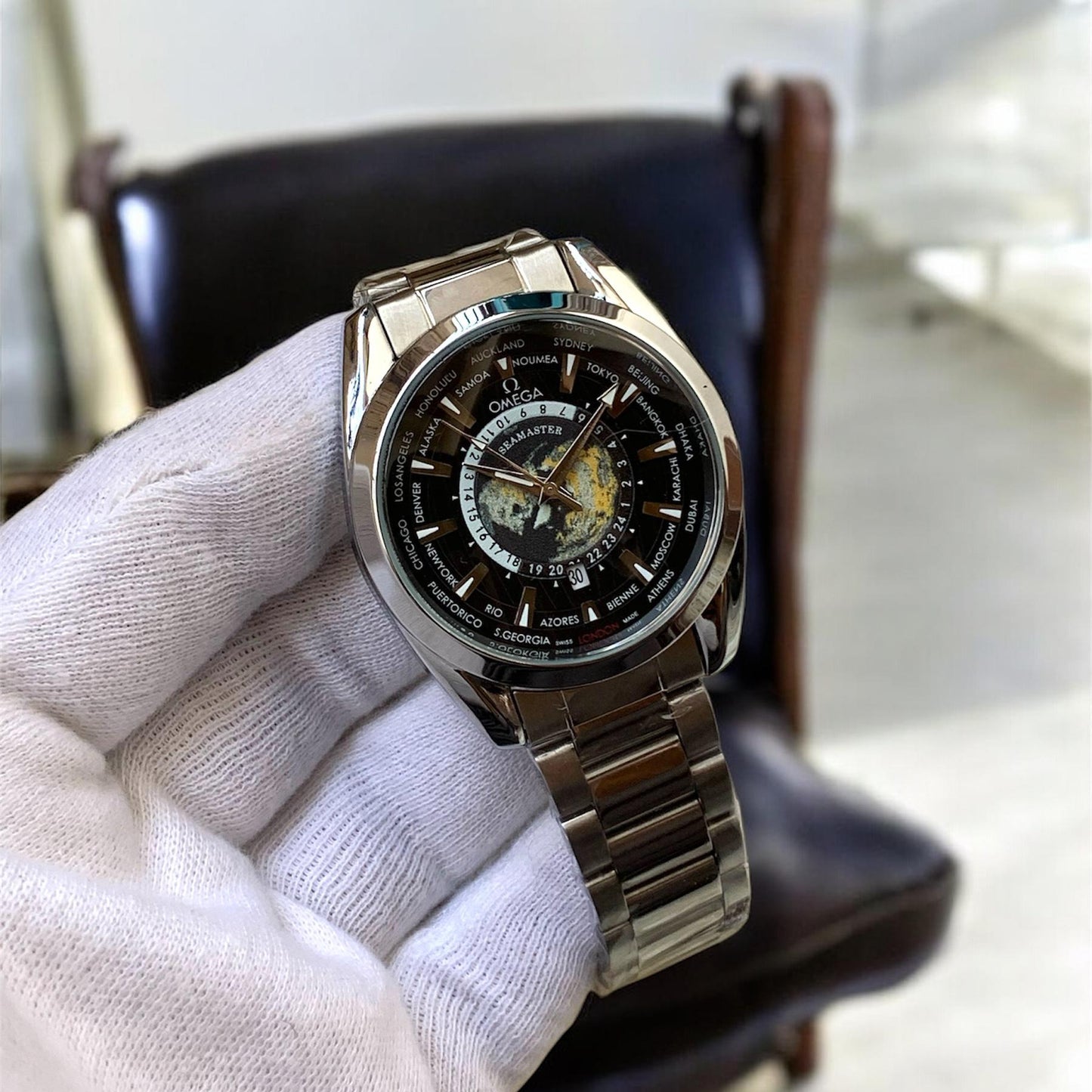 OMEGA SEAMASTER MEN'S WATCH