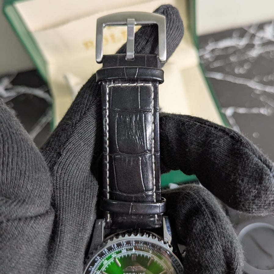BREITING CHRONOGRAPH WORKING MEN'S WATCH - LEATHER STRAP