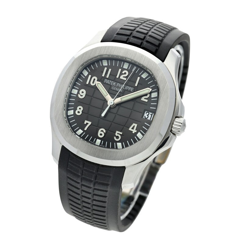 PATEK PHILIPPE AQUANAUT MEN'S WATCH