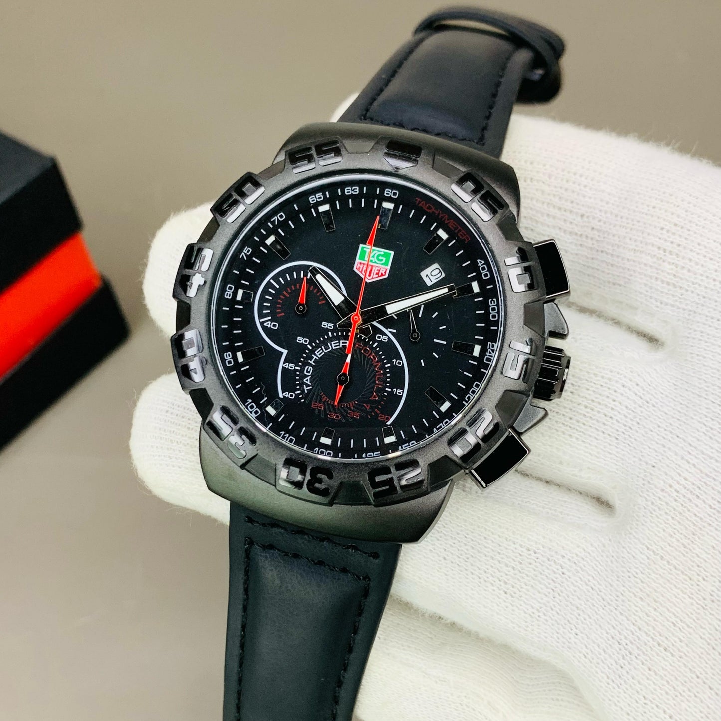 TAGHEUER MEN'S WATCH