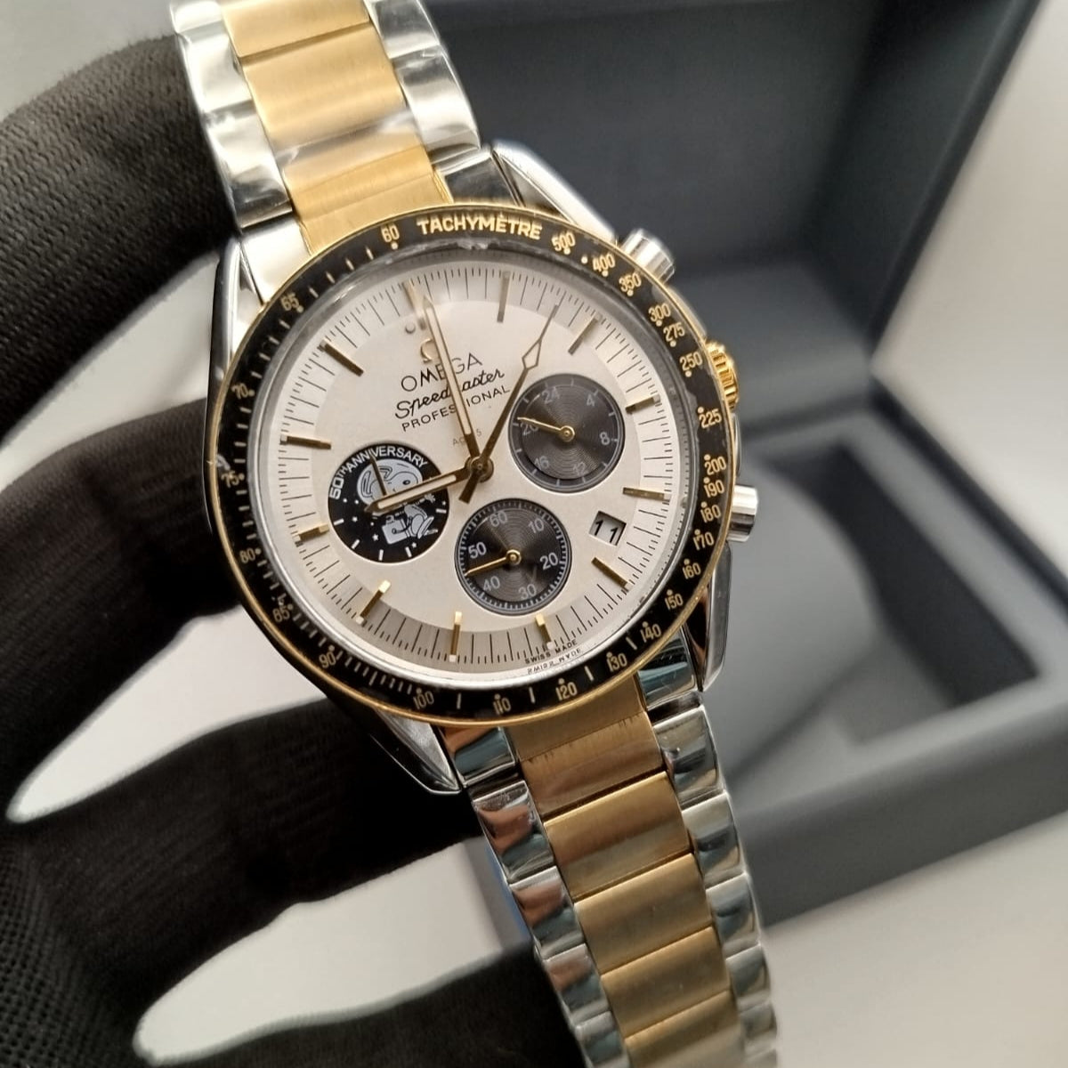 OMEGA SPEEDMASTER WATCH - MEN'S COLLECTION