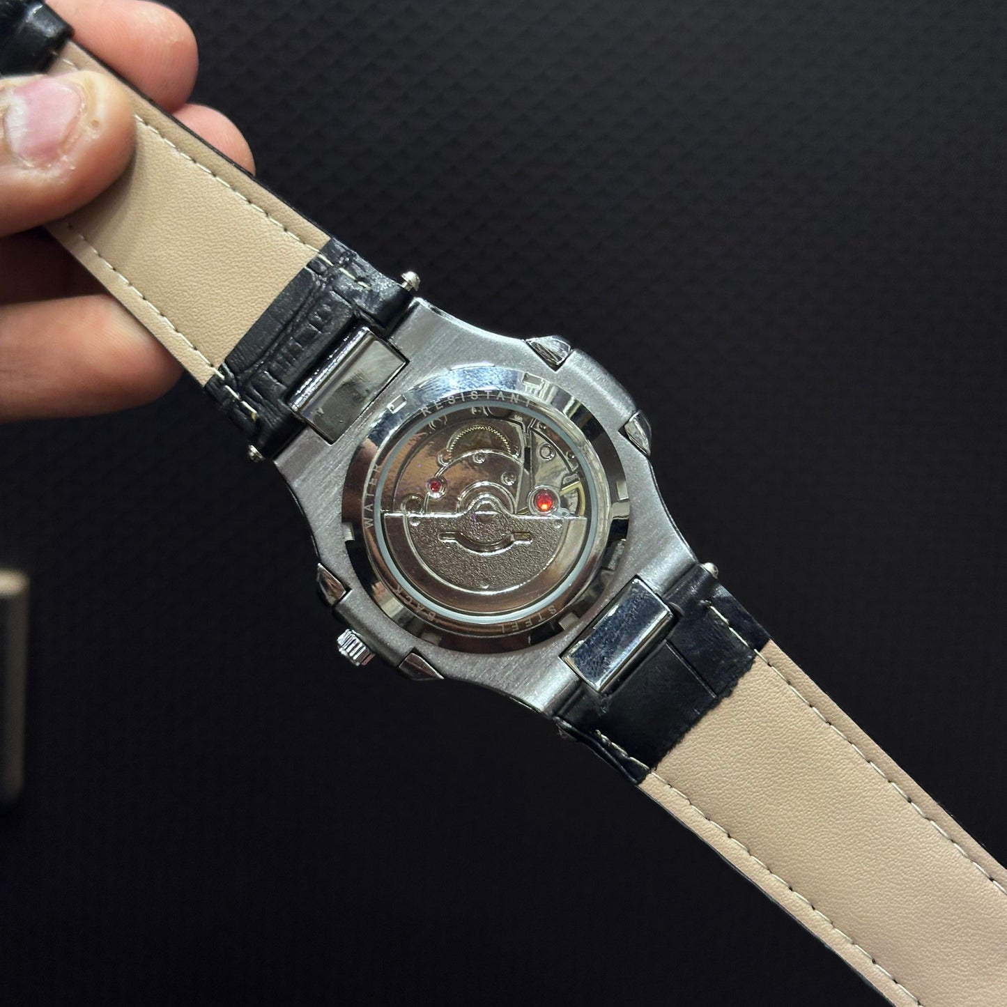 PATEK PHILIPPE-AUTOMATIC MOVEMENT MEN'S WATCH