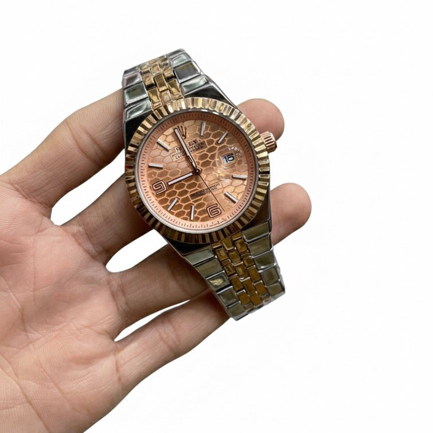 ROLEX (LAND DWELLER) Men's Watch Quartz Movement Date Working Push Lock Clasp