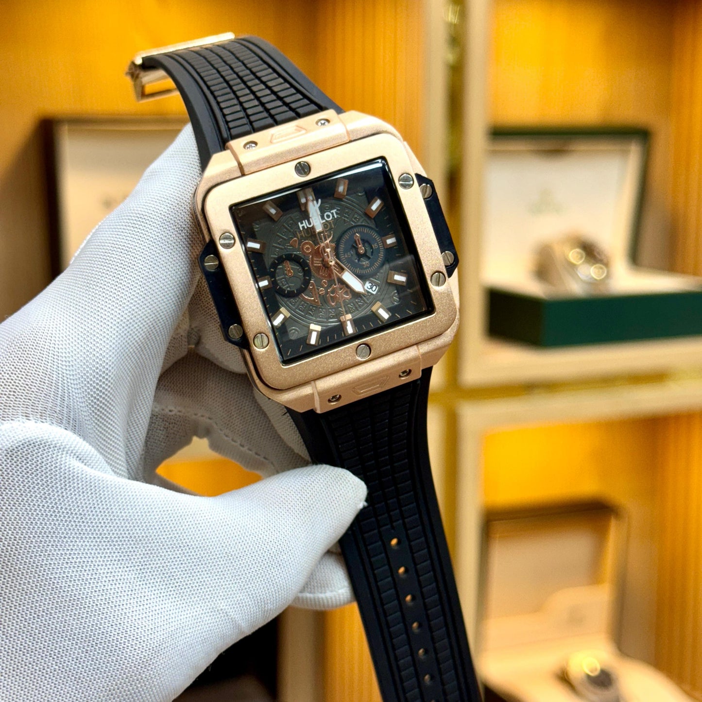 HUBLOT QUARTZ MEN'S WATCH