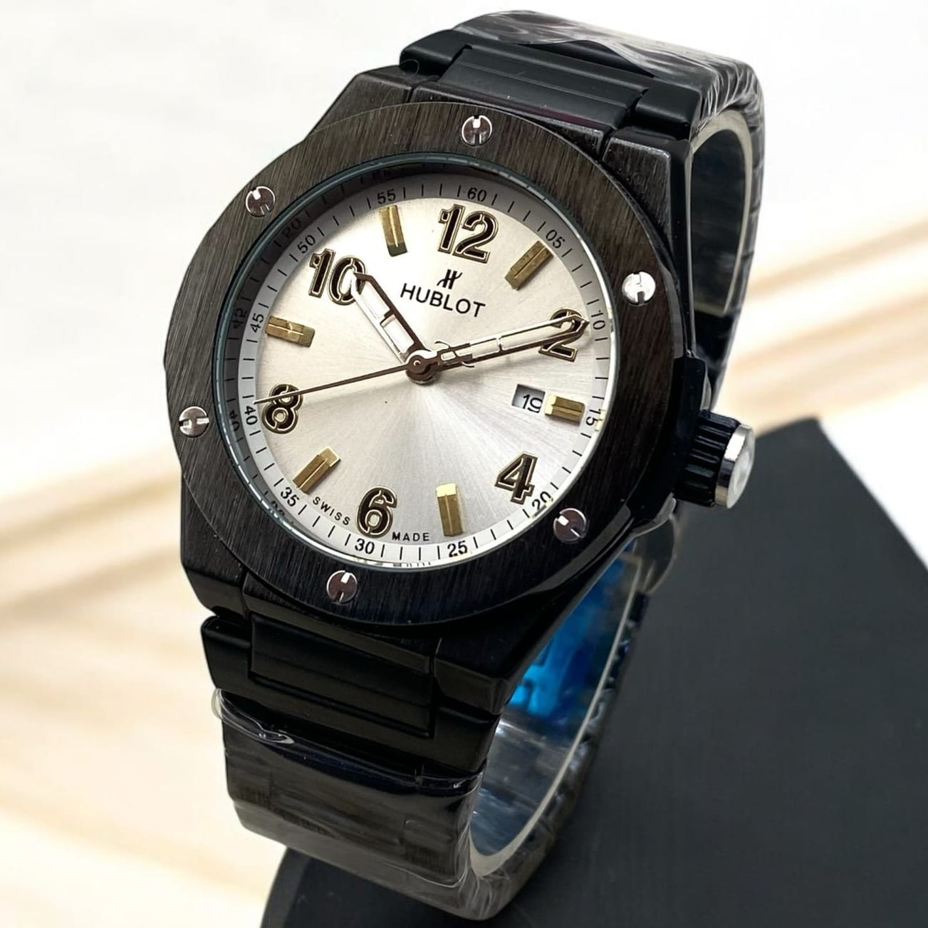 HUBLOT (NEW MODEL)DATE WORKING