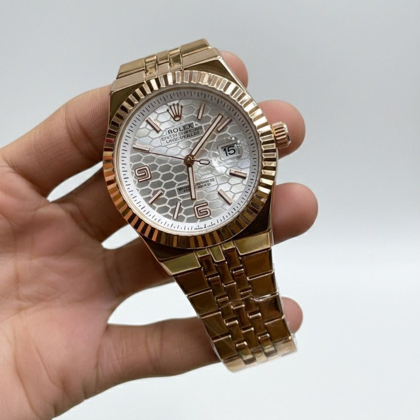 ROLEX (LAND DWELLER) Men's Watch Quartz Movement Date Working Push Lock Clasp