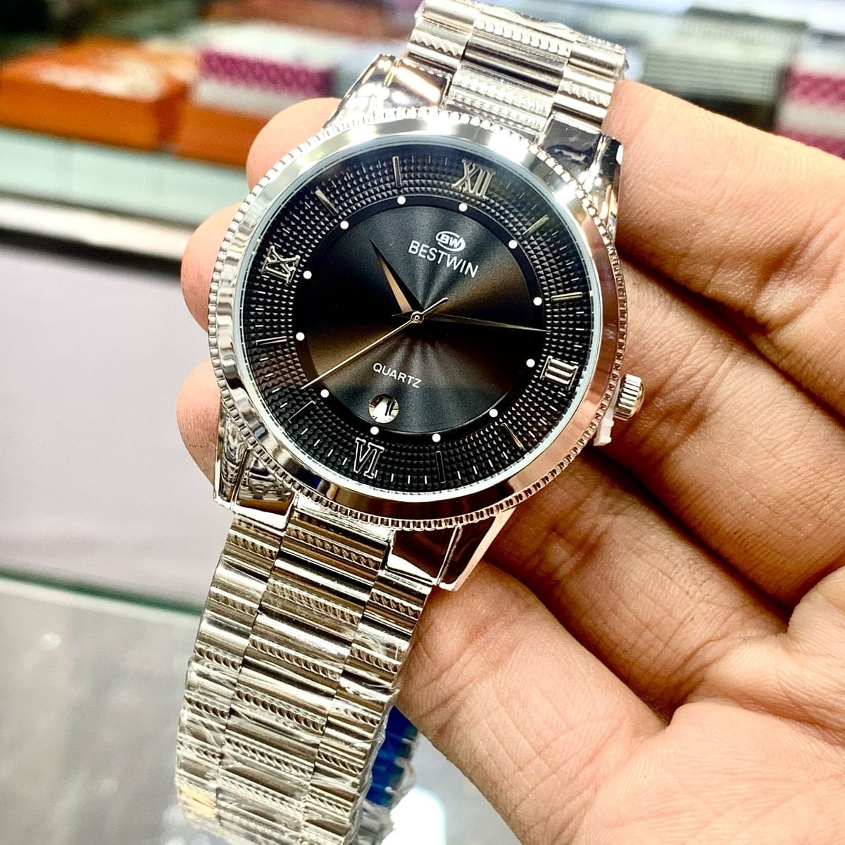 BESTWIN ORIGINAL WATCH
STAINLESS STEEL CHAIN DATE WORKING