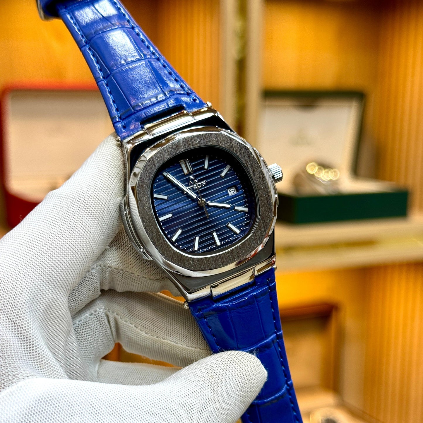 FITRON (orignal) Quartz movement Date working