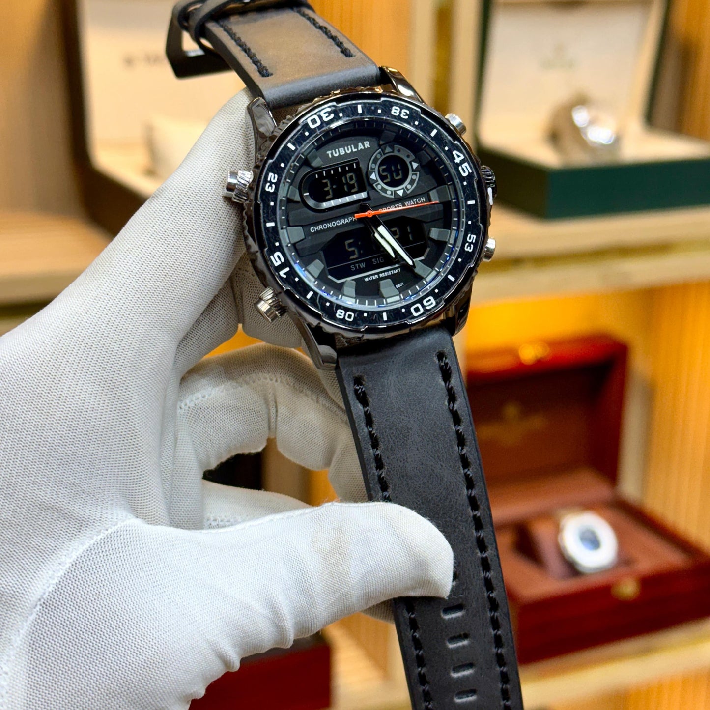 Tubular Original Men's Watch-Quartz Movement Leather Strap Rotatable Bezel Light Function Analogue + Digital Working