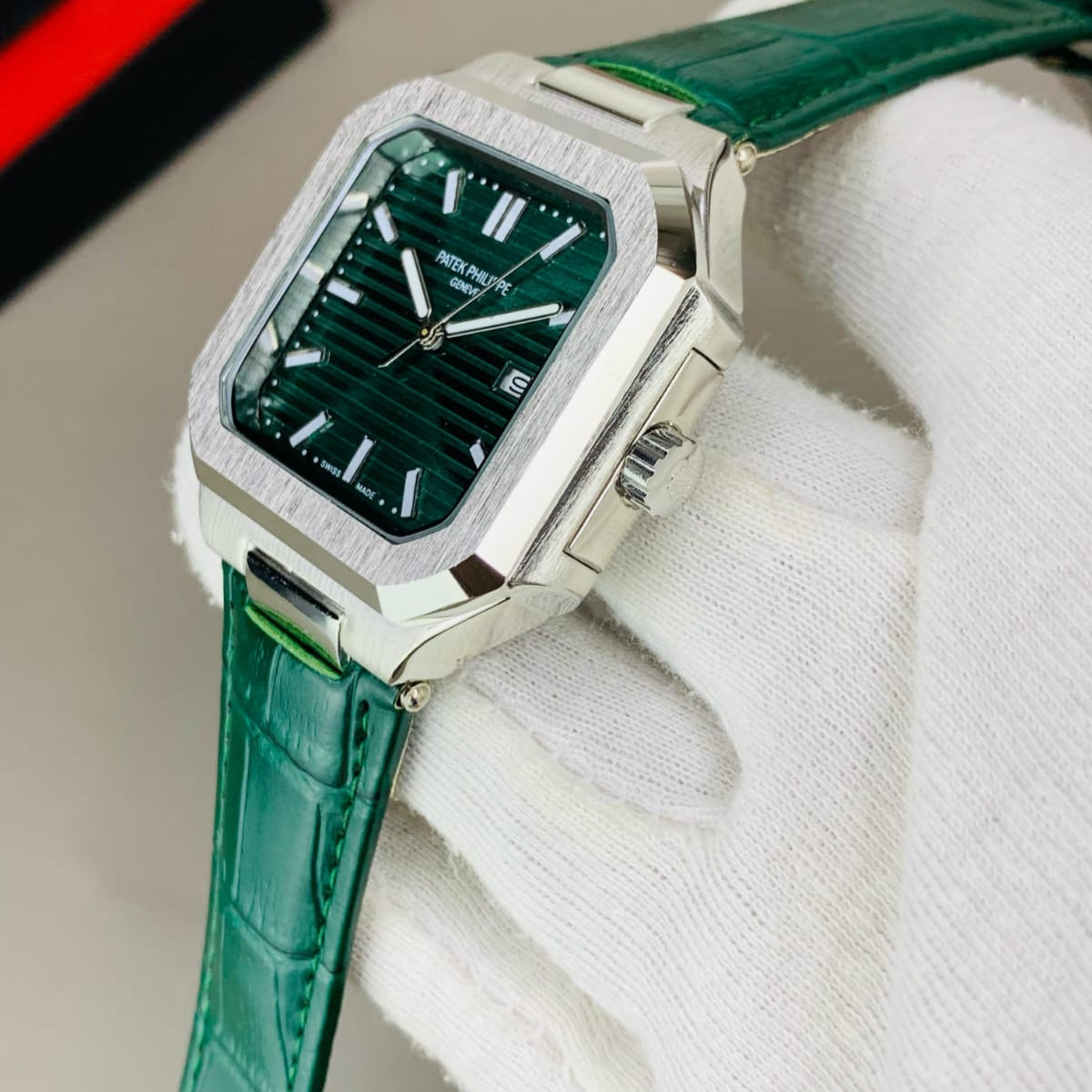 PATEK PHILIPPE – MEN’S WATCH