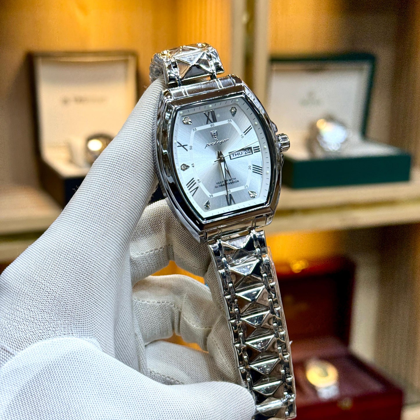 POEDAGAR Original Men's Watch Quartz Movement Date & Day Working Metal Strap Butterfly Lock