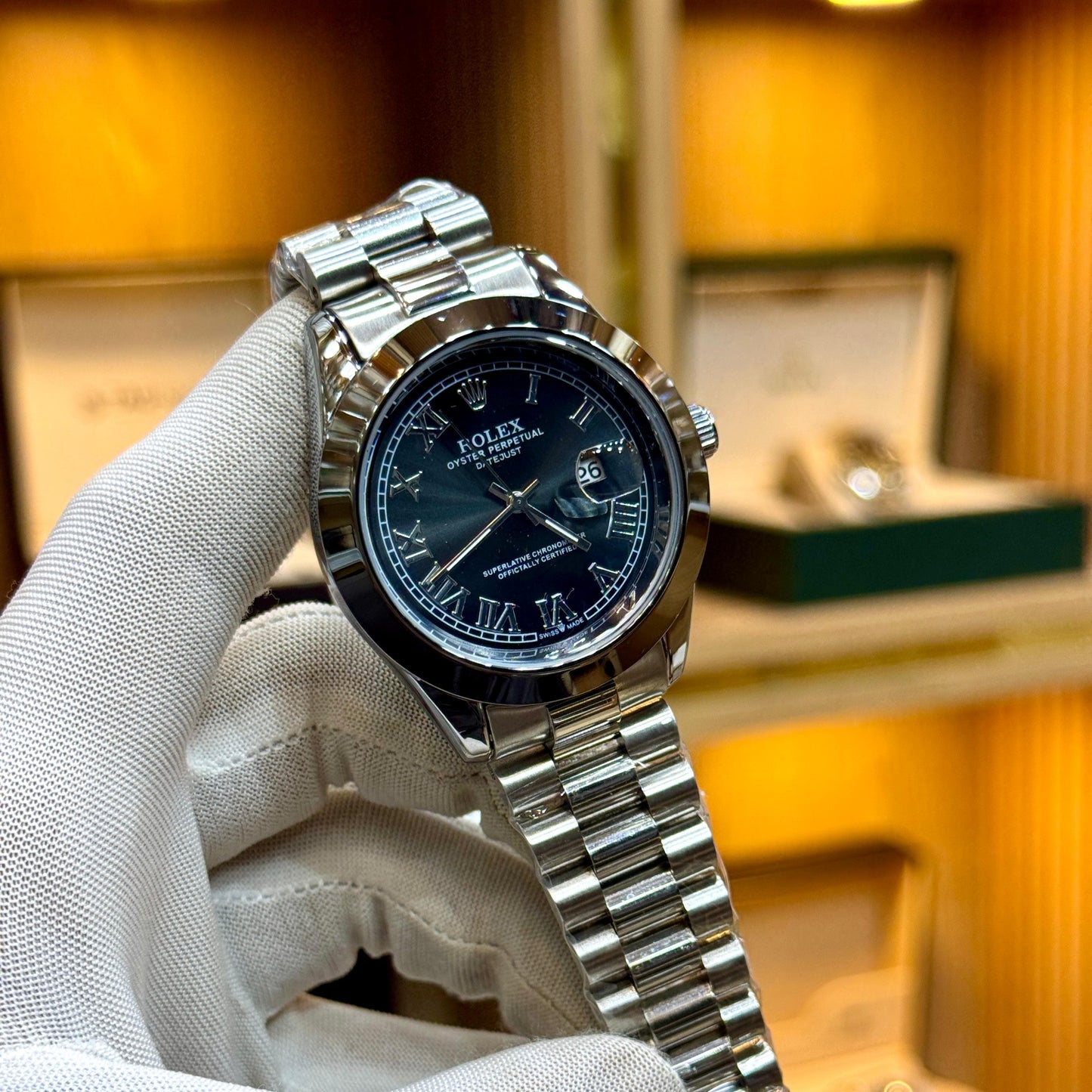 ROLEX QUARTZ MOVEMENT MEN'S WATCH